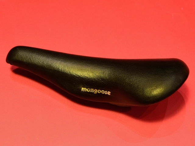 mongoose-saddle